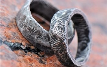 KREDUM® Hynek Kalista Pánský kovaný prsten Damasteel Natura - velikost 61 - KS1005-61