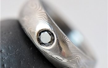 KREDUM® Hynek Kalista Kovaný prsten damasteel černý diamant 2,7 mm - velikost 49 - KS6011-49