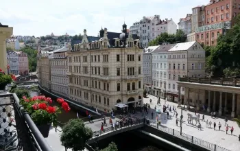 Relaxace a poznávání Karlových Varů pro dva s polopenzí