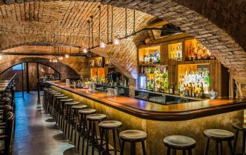 Ještě není v důchodu/V nejlepších letech