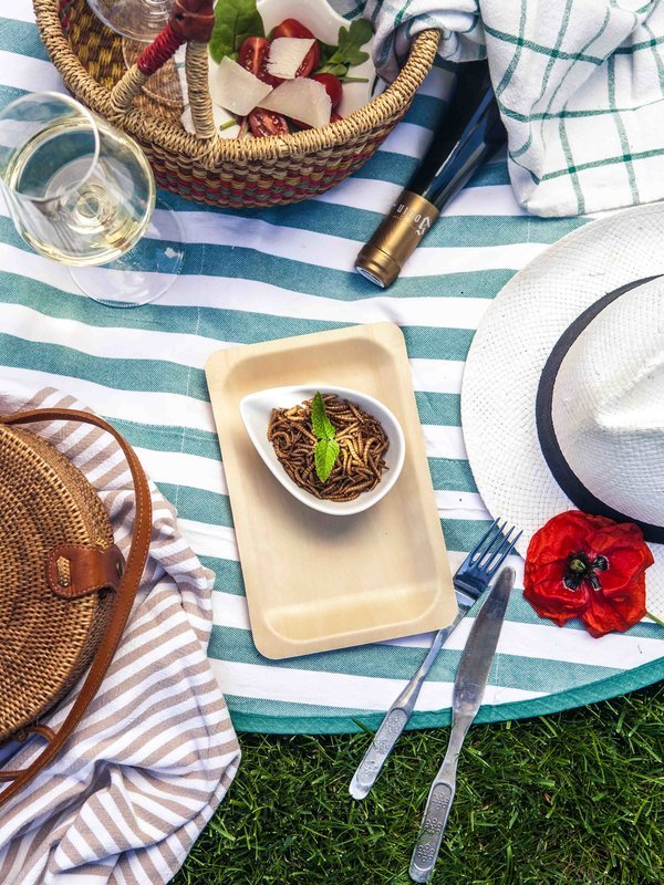 Domácí degustace vín - Víkendový balíček + bedna šesti druhů vína
