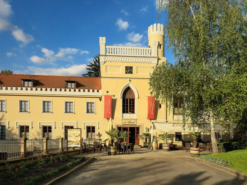 Zámecký odpočinek pro dva a privátní wellness