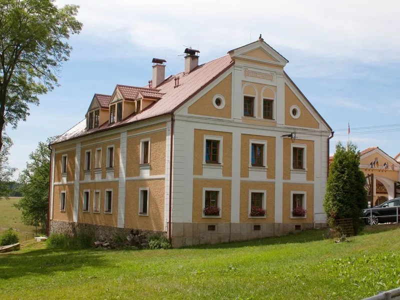 Wellness pobyt na statku Stein — třídenní odpočinek s polopenzí pro dva
