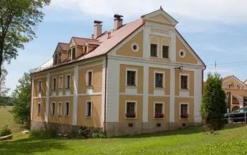 Wellness pobyt na statku Stein — třídenní odpočinek s polopenzí pro dva