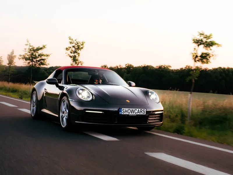 Jízda v Porsche 911 Carrera