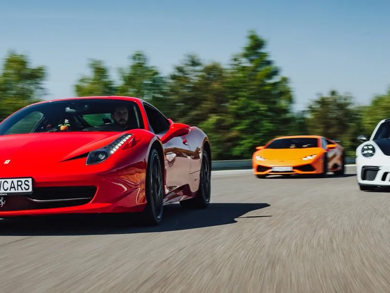 Lamborghini Huracán vs. Ferrari 458 Italia