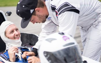 Jízda ve formuli na okruhu