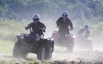 Offroad jízda na čtyřkolkách