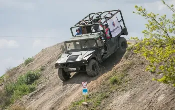 Divoký Hummer 2 v 1 Divoký Hummer 2 v 1 – dárek a zážitek
