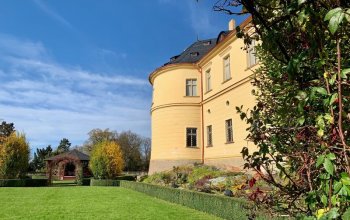 Letní víkendová zámecká romantika s polopenzí a unikátním wellness