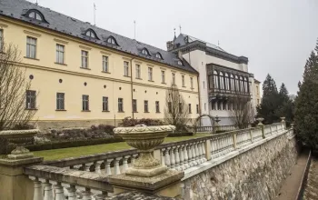 Noc v zámeckých peřinách - Zámek Zbiroh