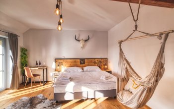 Pivní hotel s pípou na pokoji a wellness v pivních lázních – dárek a zážitek