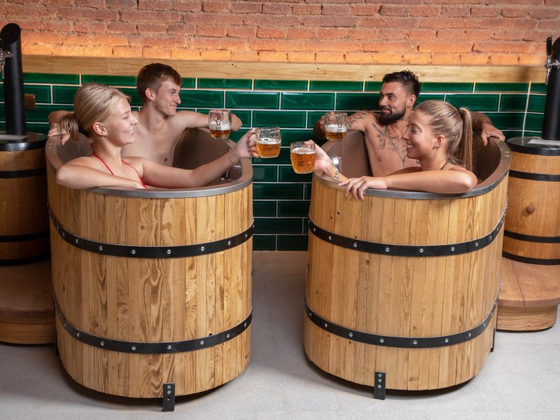 Pivní lázně s degustačním menu v Pivovaru Zlatá kráva