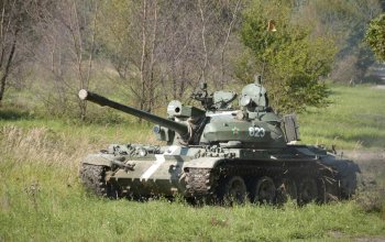Řízení obrněného bojového tanku T-55