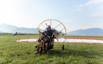 Motorový paragliding