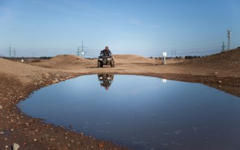 Jízda na čtyřkolce ATV na specializované trati (i pro děti)