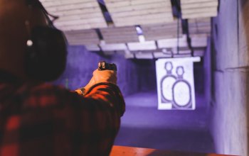 Střelba na kryté střelnici