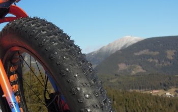 Jízda na sněhu na fatbike
