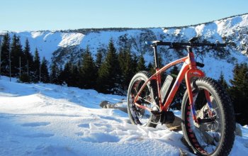 Jízda na sněhu na fatbike