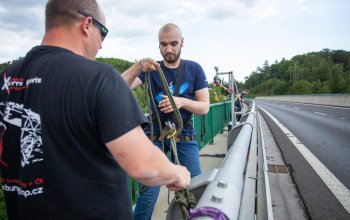 Bungee jumping - Kieneova houpačka