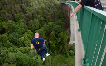 Bungee jumping - Kieneova houpačka