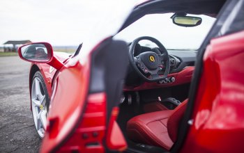 Jízda ve Ferrari 488 Spider na okruhu
