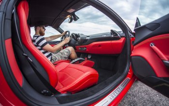 Jízda ve Ferrari 488 Spider na okruhu