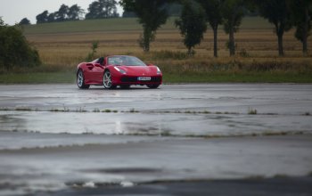 Jízda ve Ferrari 488 Spider na okruhu
