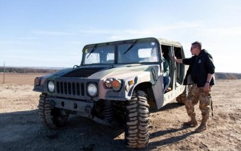 Řízení legendárního vozu Humvee