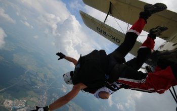 Tandemový seskok z 6 kilometrů