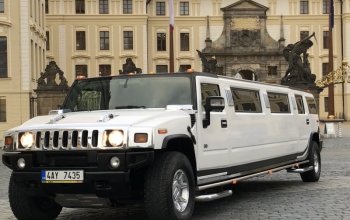 Párty jízda v Hummer limuzíně