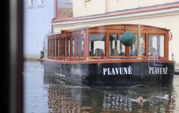 Plavba na lodi pražskými Benátkami Praha