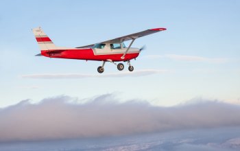 Vyhlídkový let letadlem kolem Sněžky