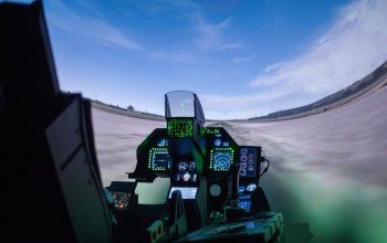 Letecký simulátor stíhačky F16
