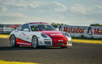 Jízda v supersportu Porsche 911 Carrera Praha