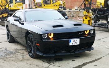 Souboj legend Dodge vs. Camaro Praha
