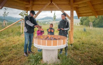 Ubytování v tree housu s vlastní saunou