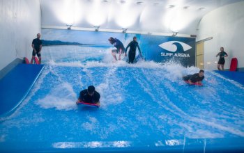 Indoor surfing Praha
