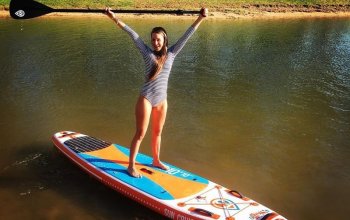 Paddleboarding- nafukovací prkno na vodu