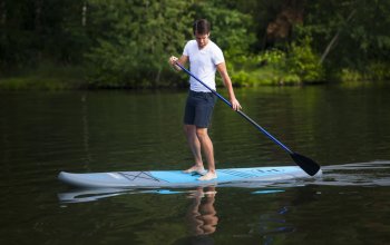 Paddleboarding- nafukovací prkno na vodu