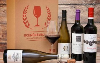 Zážitkové předplatné až 18 lahví vína Celá ČR