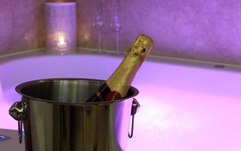 Wellness pobyt s vínem a ubytováním v Praze Praha