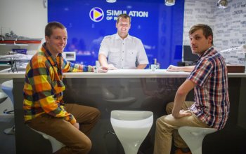 Závodní simulátory