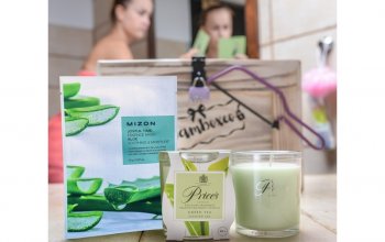 Dámská dárková truhla s pleťovou kosmetikou