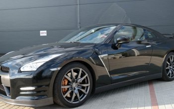 Jízda v supersportu Nissan GT-R Praha