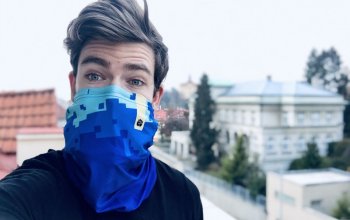 Antivirový nákrčník na podporu CF Hero: modrý