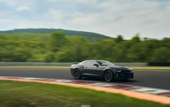 Jízda v supersportu Chevrolet Camaro 2014