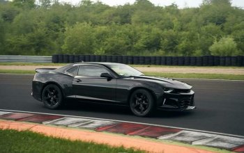 Jízda v supersportu Chevrolet Camaro 2014