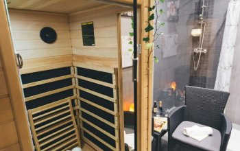 Noc v solné jeskyni + privátní sauna