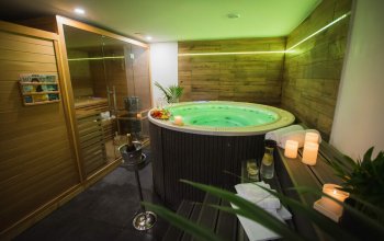 Privátní wellness v lázních pro 2 osoby Praha